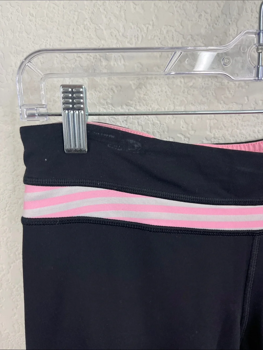 Lululemon Run Inspire Crop II Black / Classic Stripe White Pink Shell